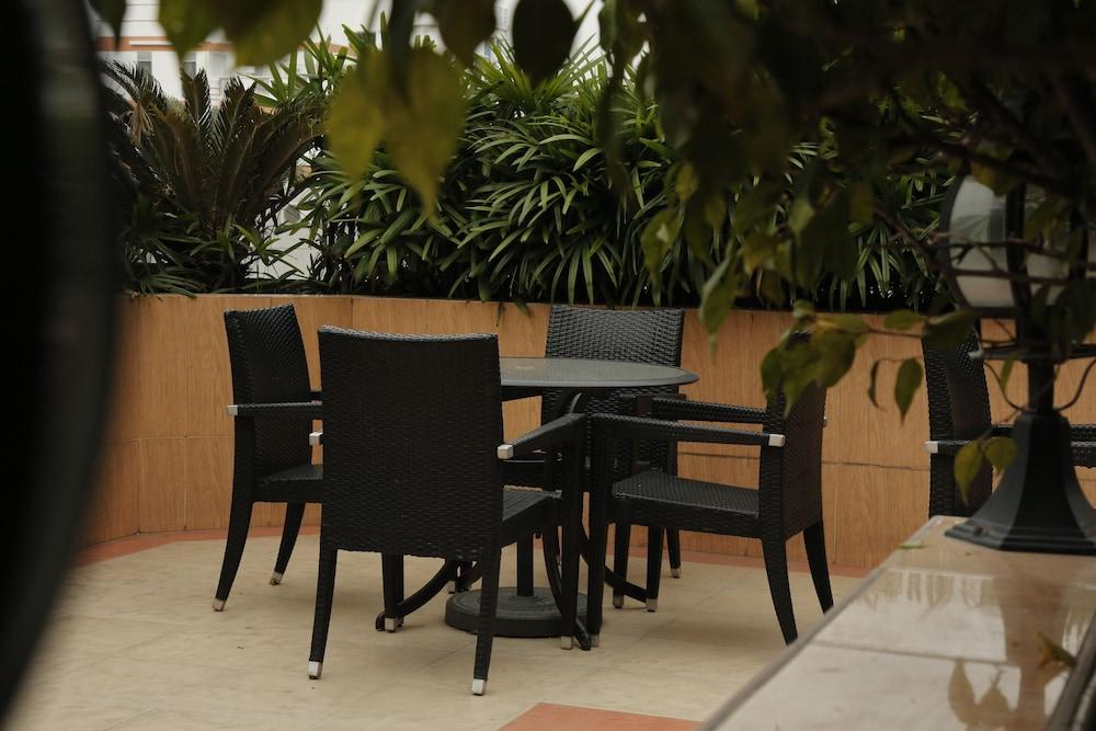 Hotel Swiss Garden Dhaka Esterno foto