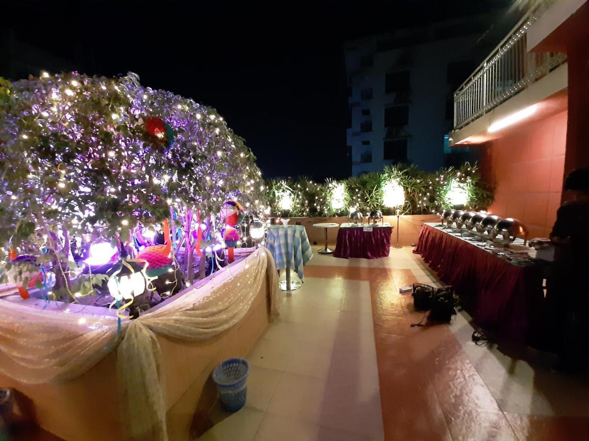 Hotel Swiss Garden Dhaka Esterno foto
