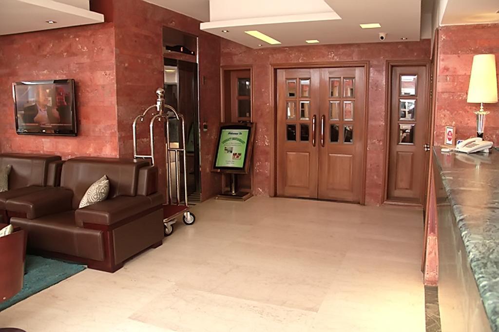 Hotel Swiss Garden Dhaka Esterno foto