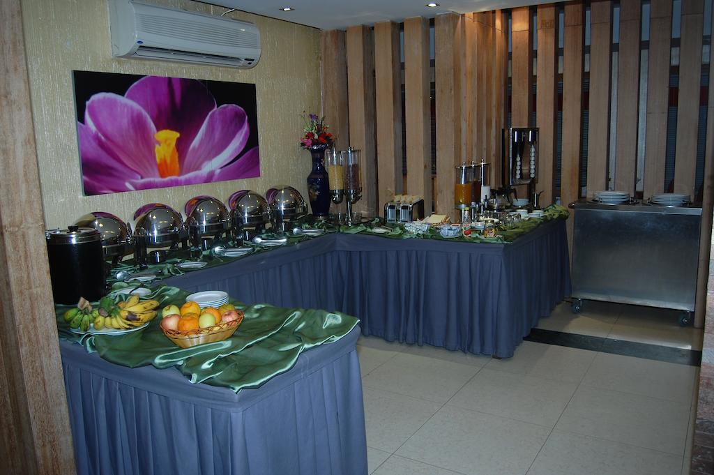 Hotel Swiss Garden Dhaka Esterno foto