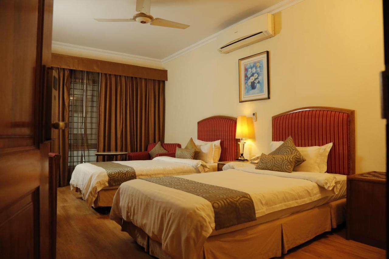 Hotel Swiss Garden Dhaka Esterno foto